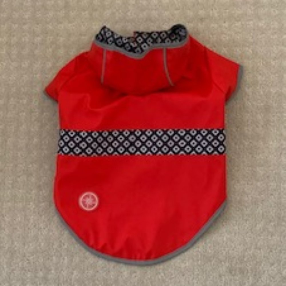 Dog reversible raincoat with hoody, size M.  $6